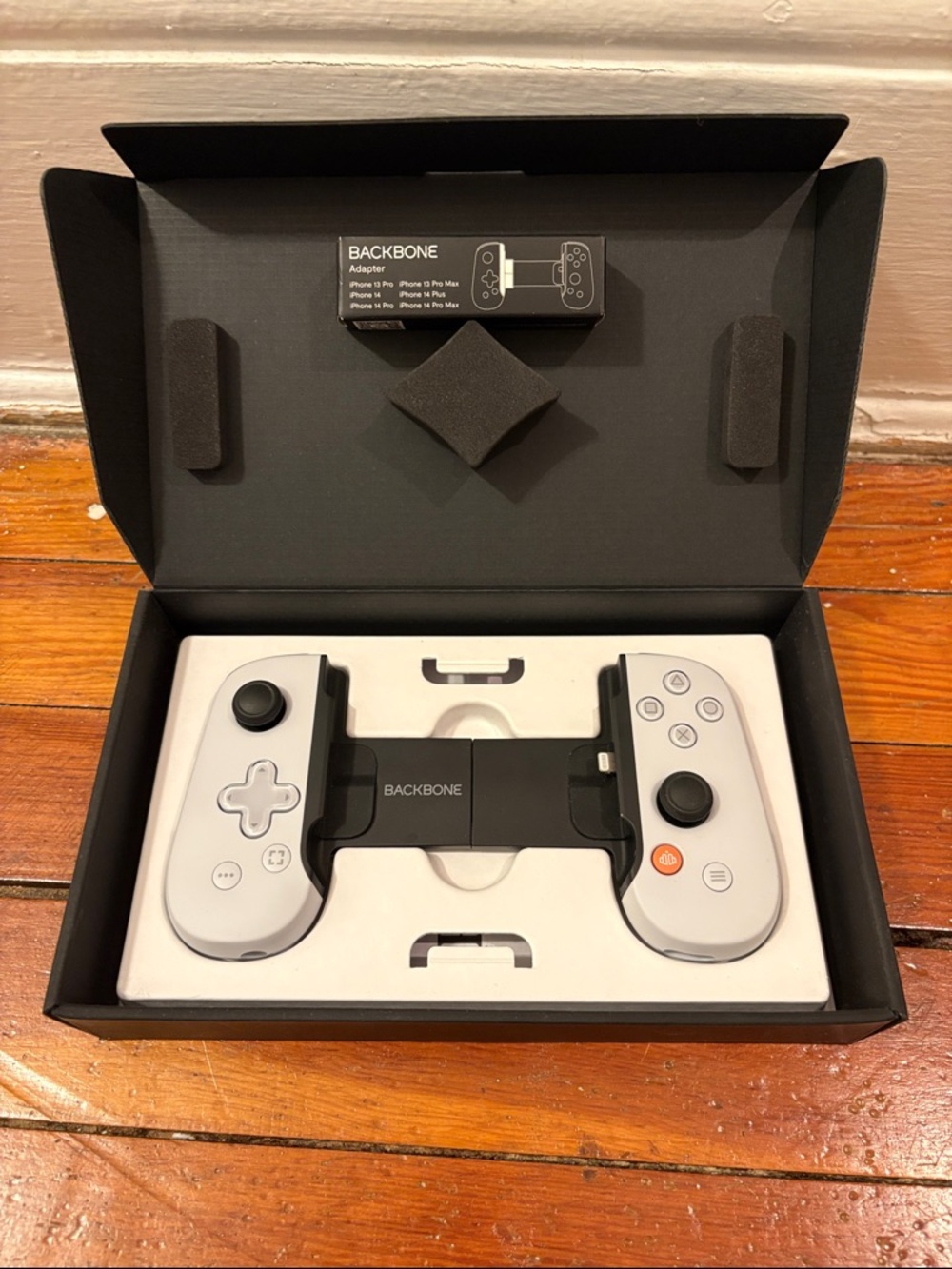 Backbone Mobile Gaming Controller in White